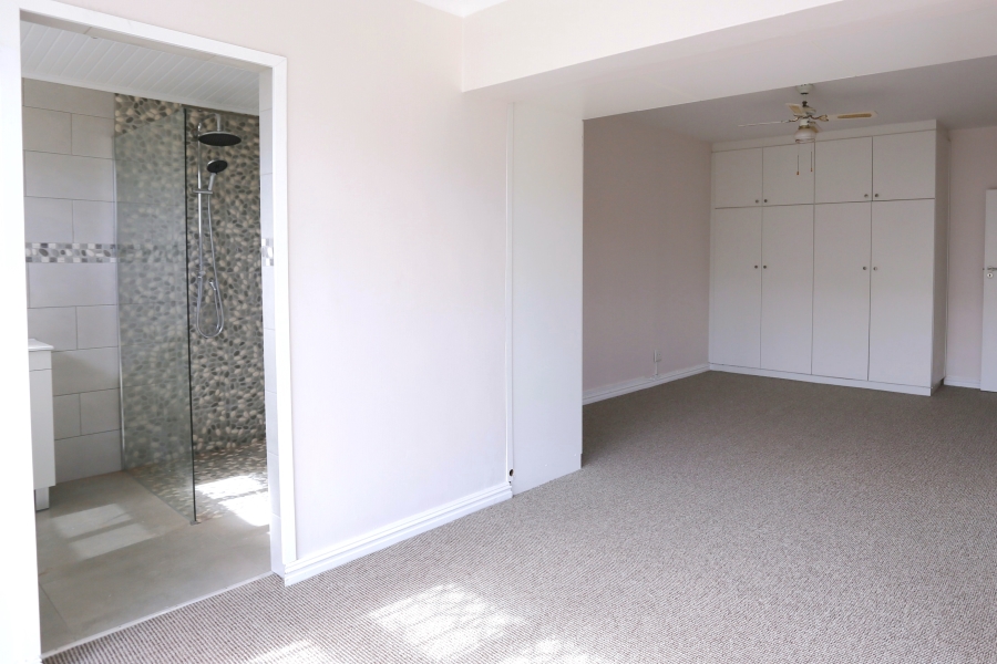 To Let 3 Bedroom Property for Rent in Fish Hoek Western Cape